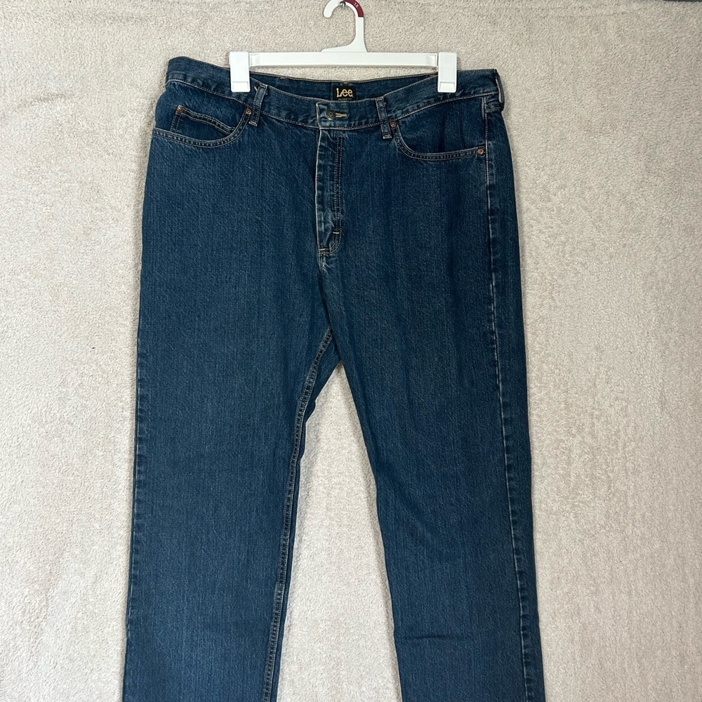LEE MEN’S BLUE JEANS RELAXED FIT 40x32 Dark Wash. Casual